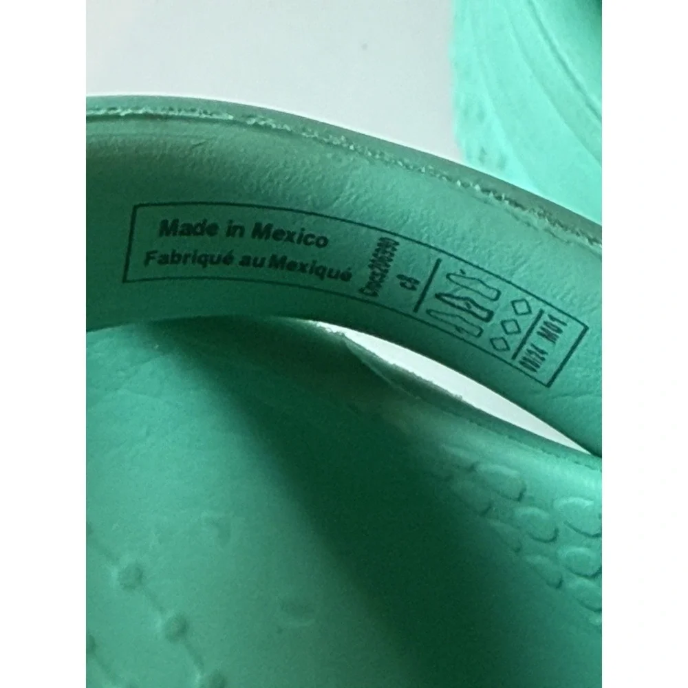 Crocs Toddler Classic Clogs Turquoise Aqua C8 Slip On Shoes Jibbitz Kids